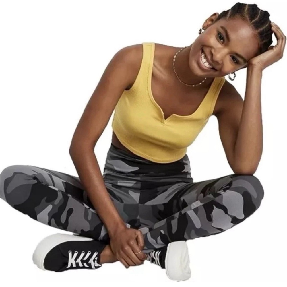 Wild Fable Gray Black Camouflage High-Waisted Full Length Leggings | NWT - Picture 3 of 7